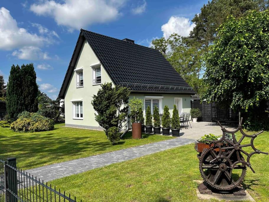 -Haus Am Waeldchen- Lägenhet Zehdenick Exteriör bild
